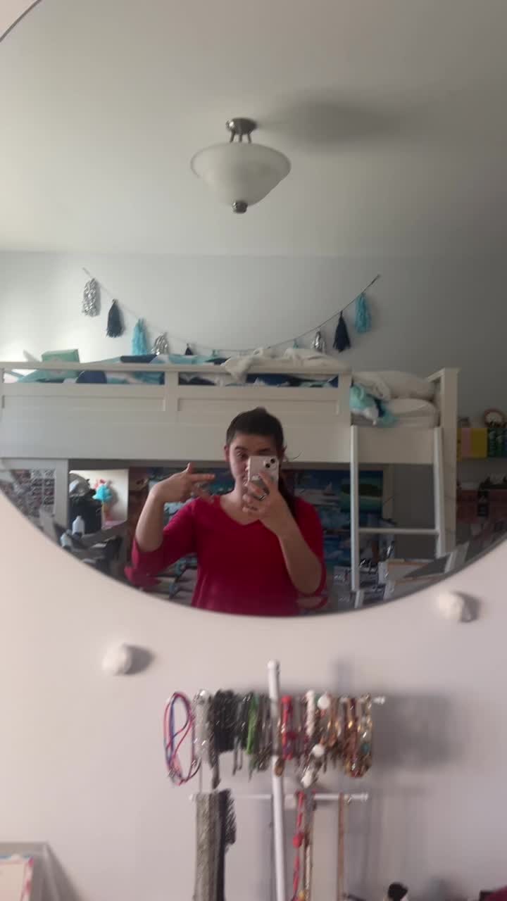@Lily:)