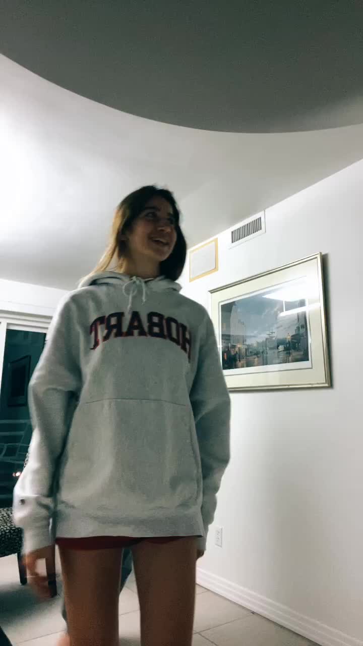 @bella.rostron