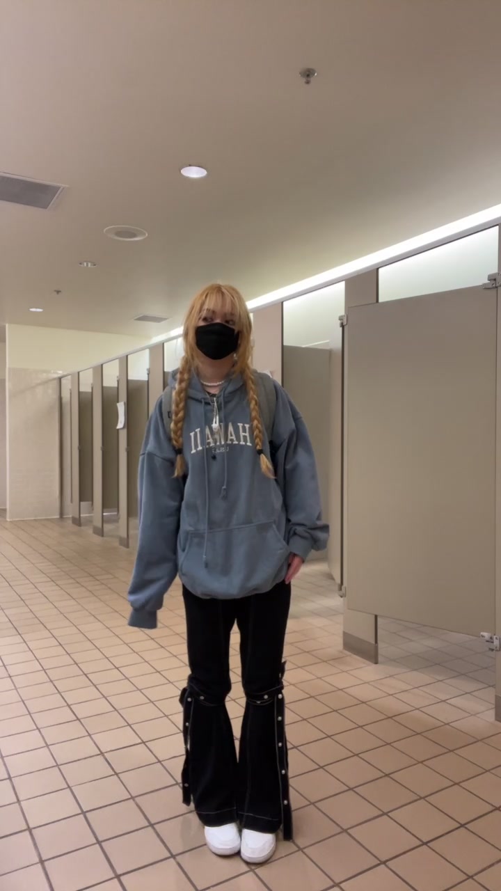 @D