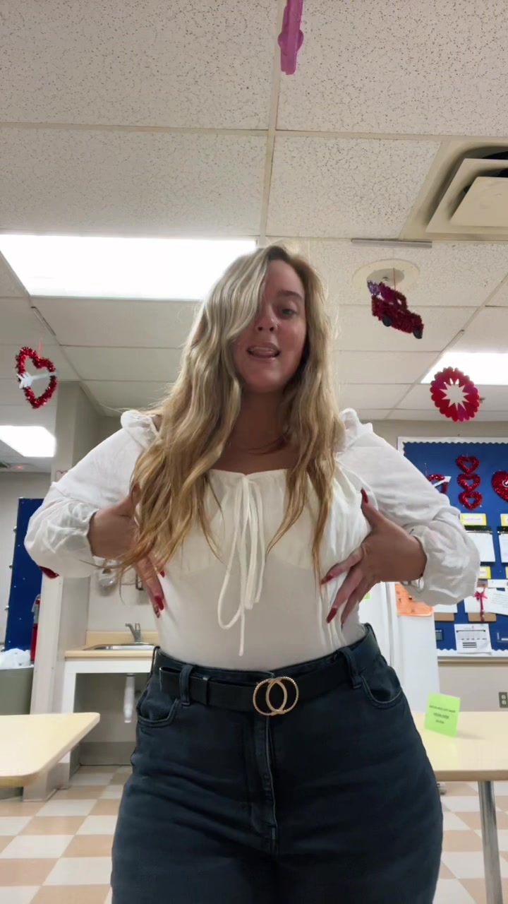 @Kayla lynn 🦋