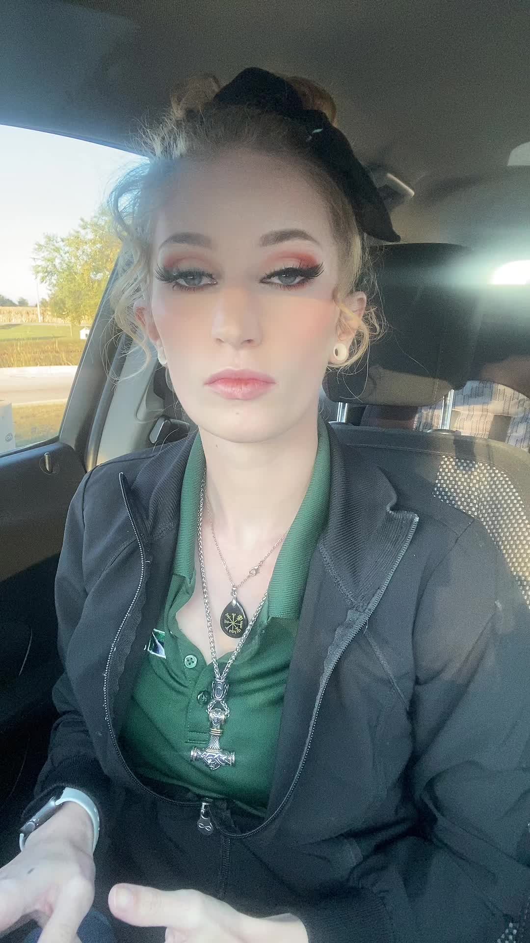 @mrs_mcreynolds