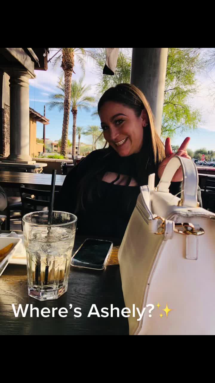 @Yaneli