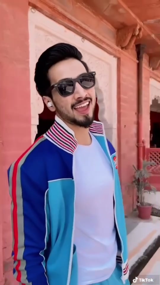@abdullahkasmi803