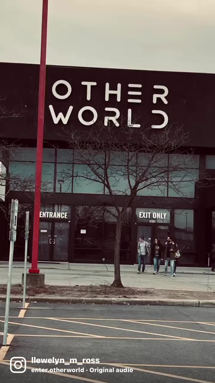@elynsworldz