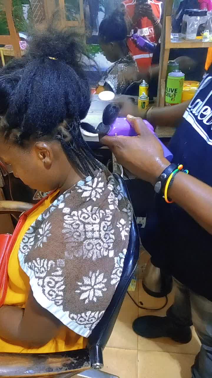@Clintondreadlocks ug +256