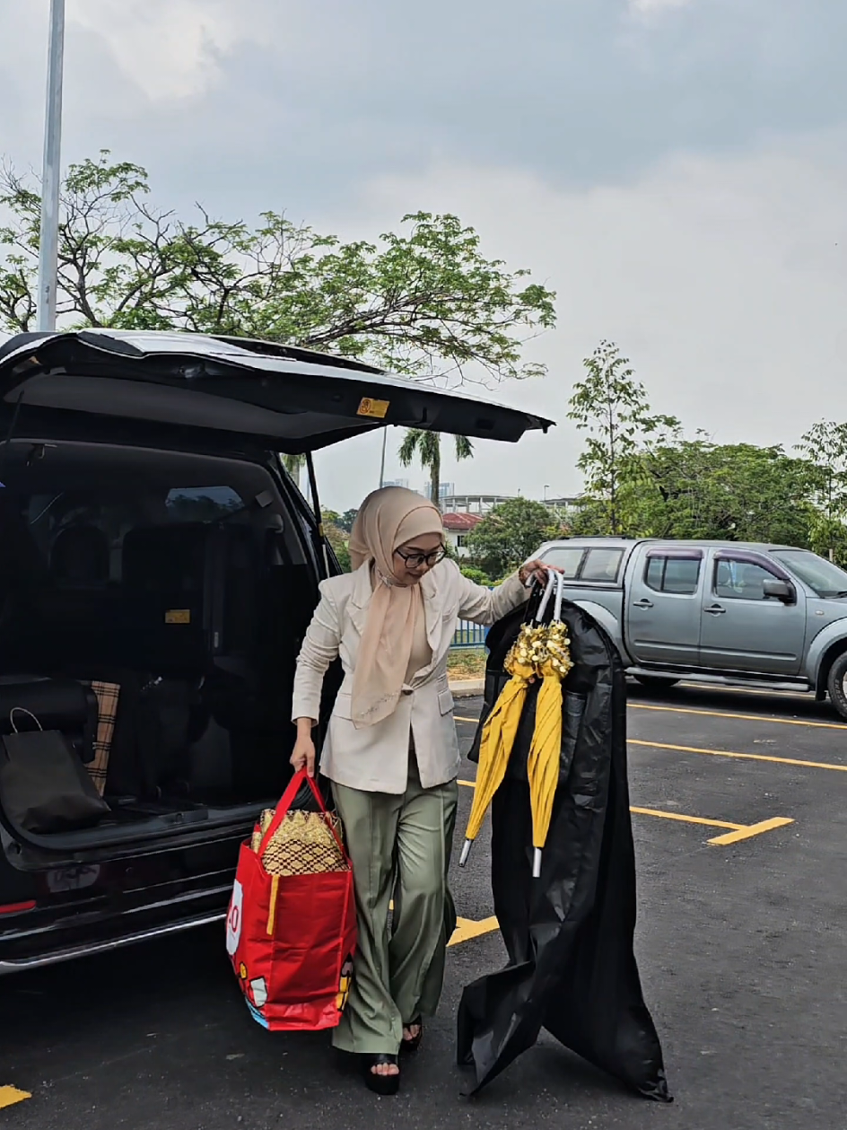 @Bunsi Listriana ๐ฎ๐ฉ๐ฒ๐พ