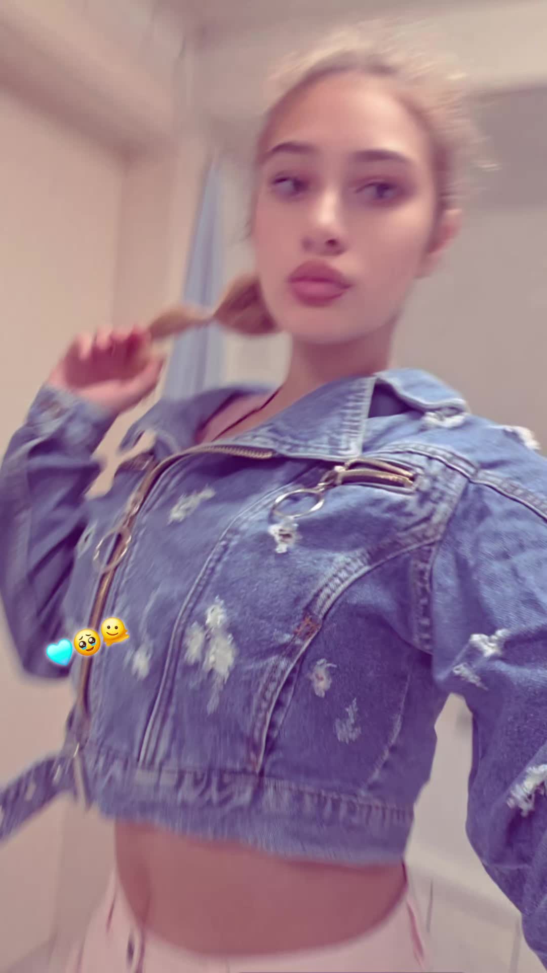 @🇩🇪👀_A_♥️🇹🇩