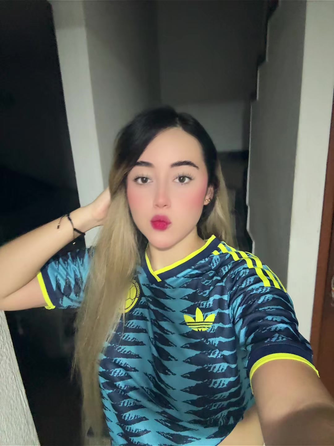 @𝓔🧸
