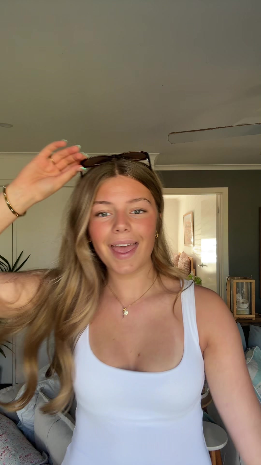 @Chloessecond