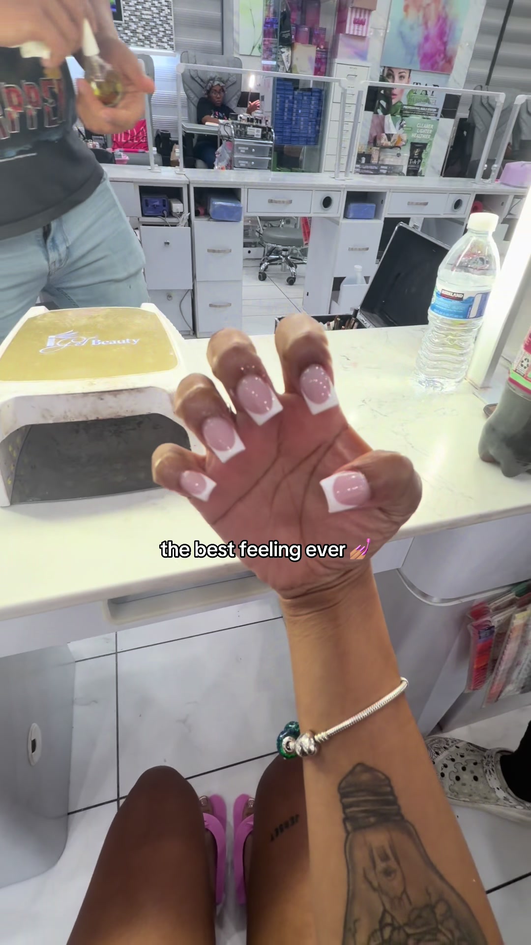 @Alexis