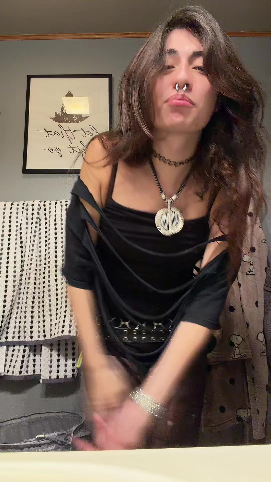 @r3algrl