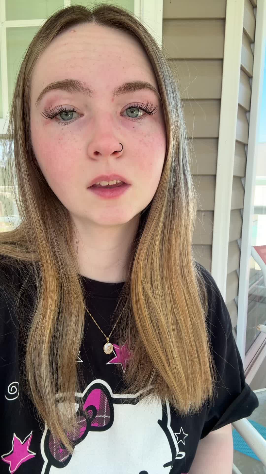 @carly🦨