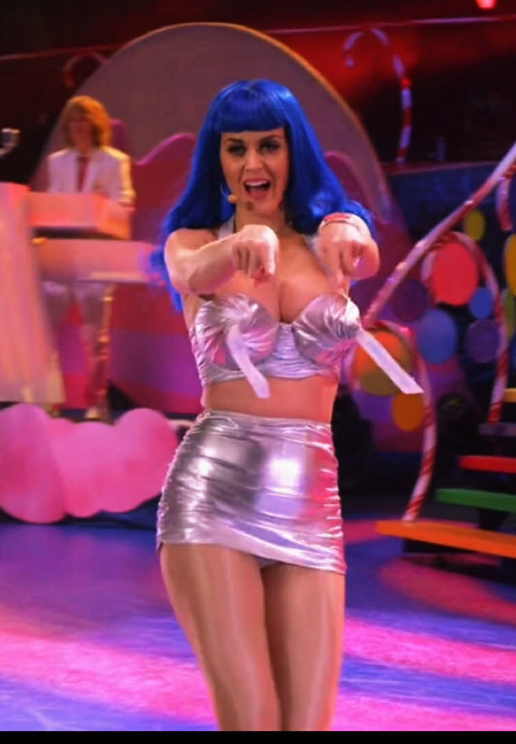 @EL MULTIVERSO DE KATY PERRY ♾️
