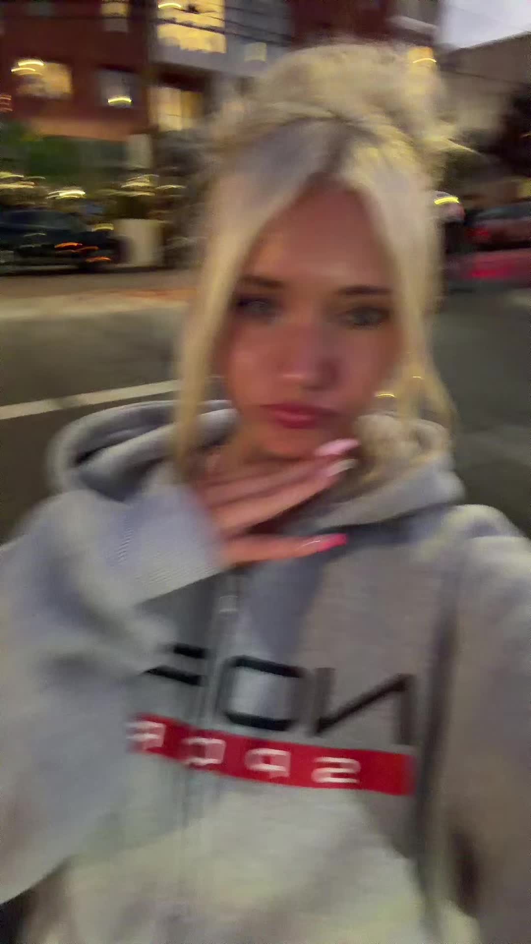 @Esther