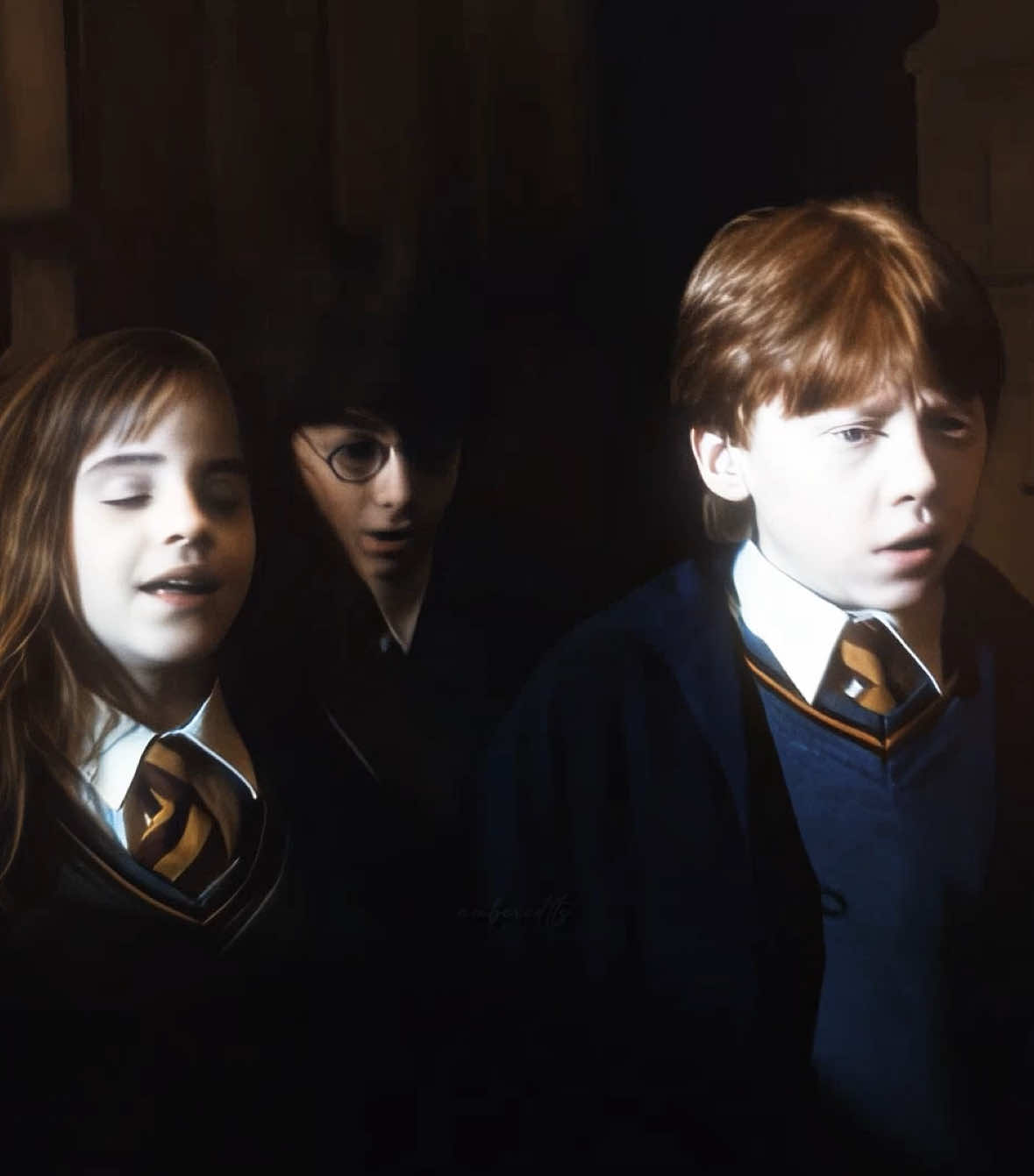 @𝓪𝓶𝓫𝓮𝓻 ⚯͛