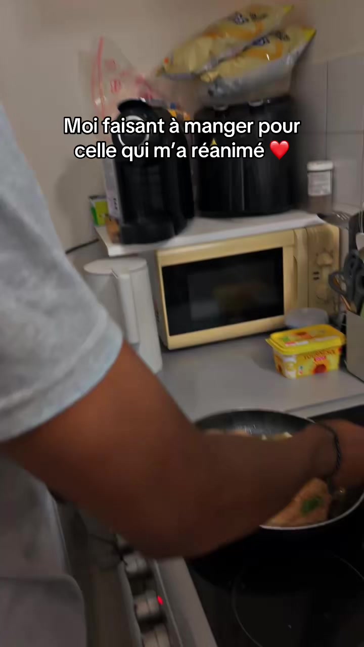 @🧿Räyän@-b🔱🇨🇬🇦🇴🧿