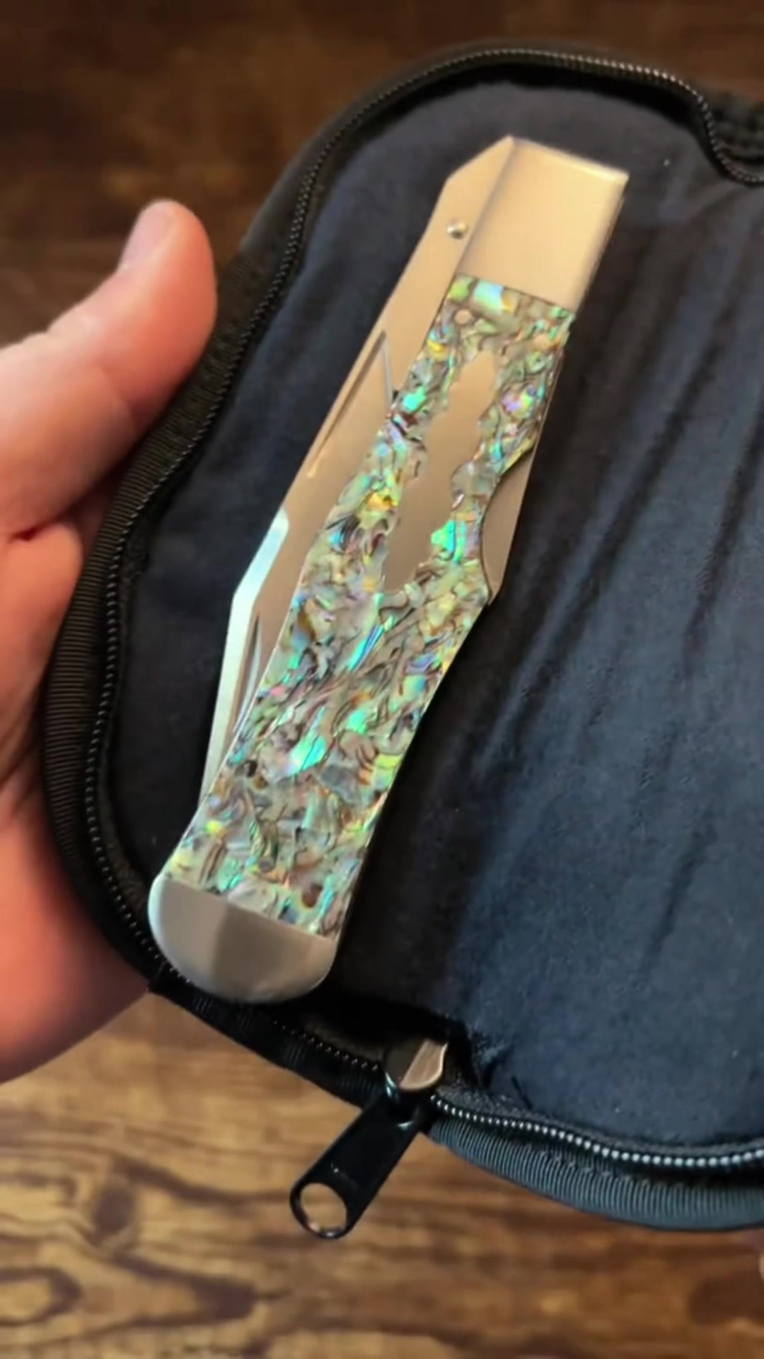 @Vintage_Knife_Guy