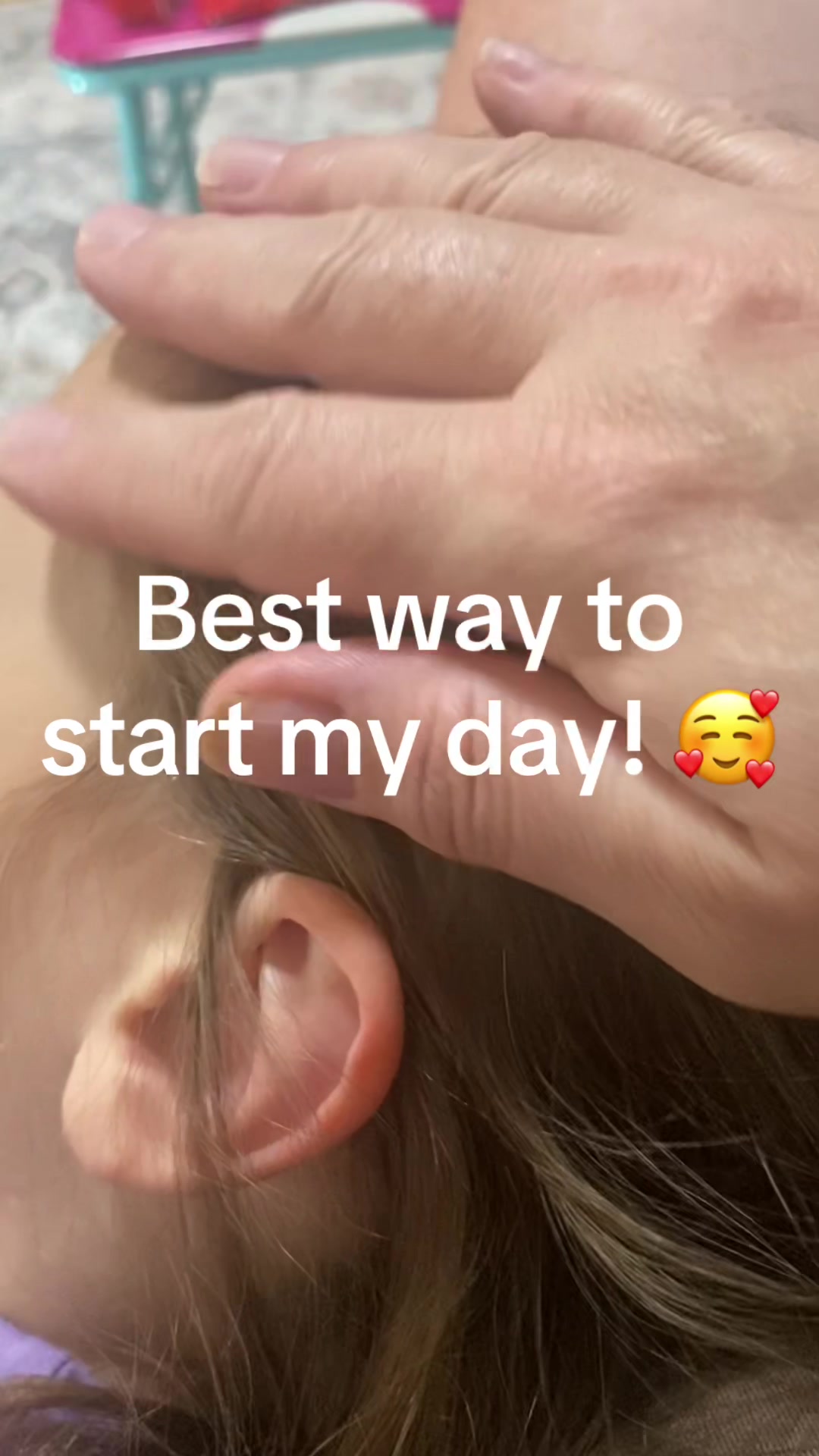 @TheGirlWithOneArm
