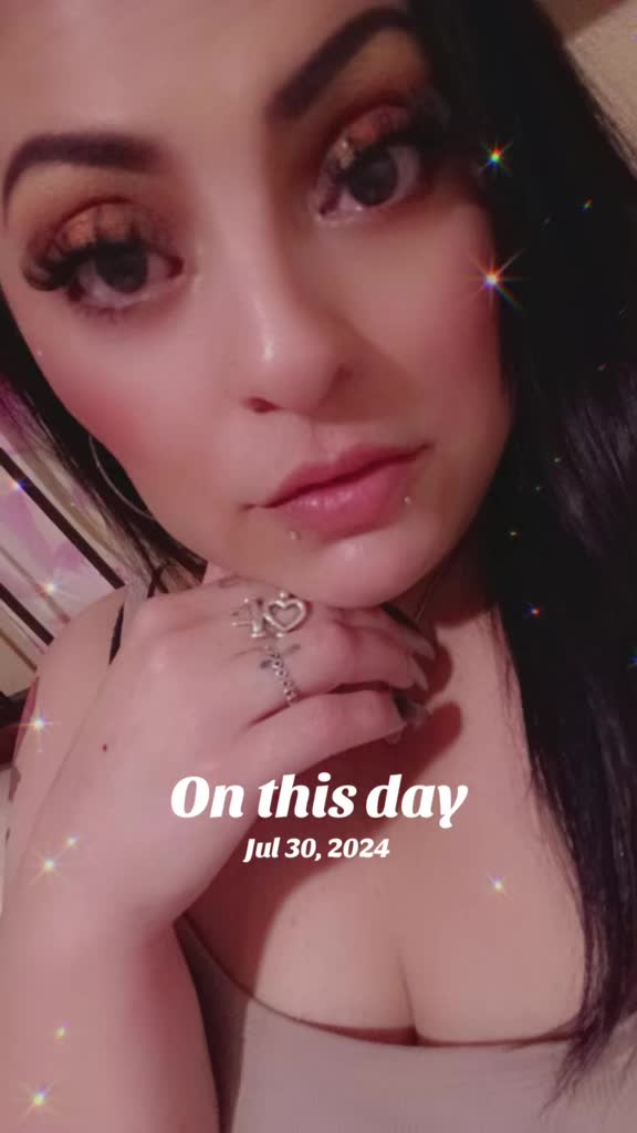 @Dee 💋💋💋💋