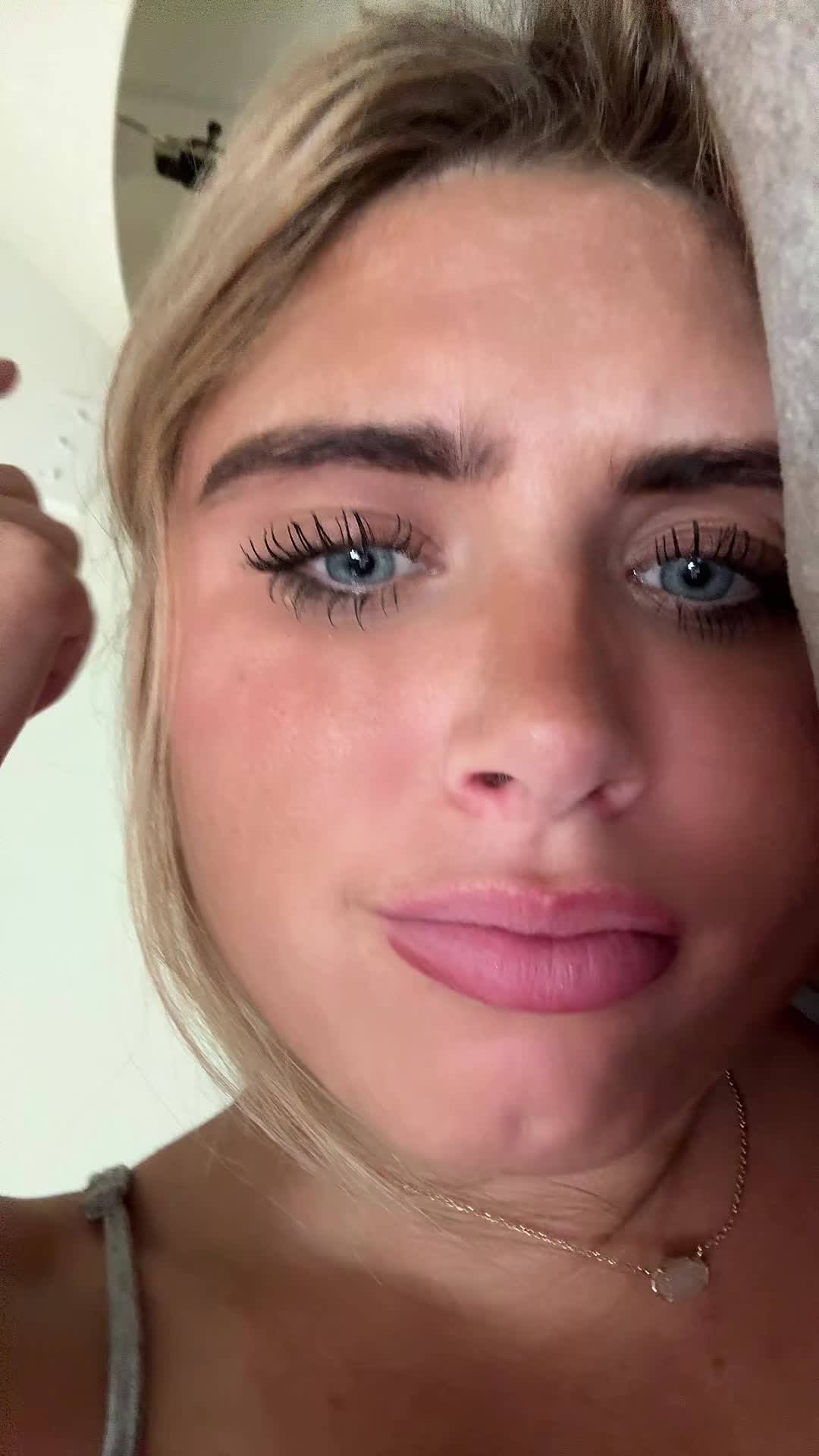 @😏😏😏😏