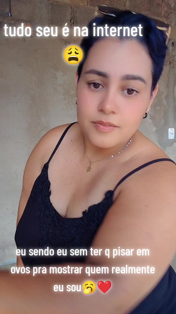 @Renata braga 🥀