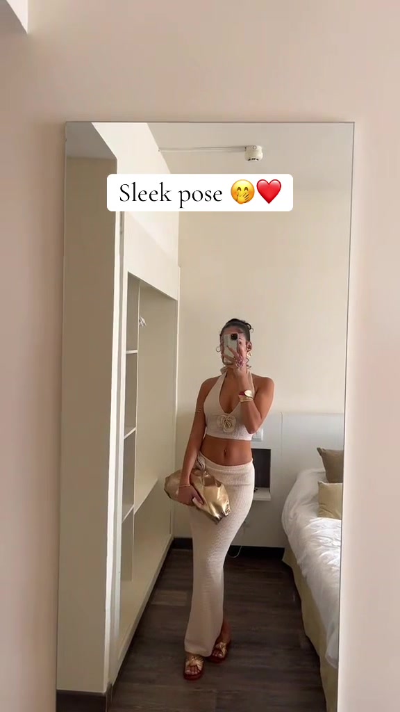 @AudreyLanre