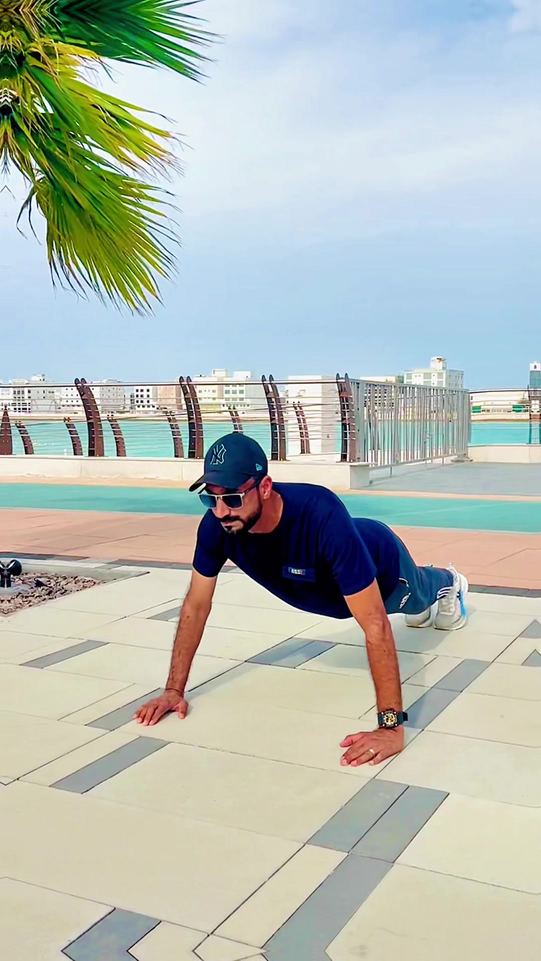 @ساحل🇧🇭