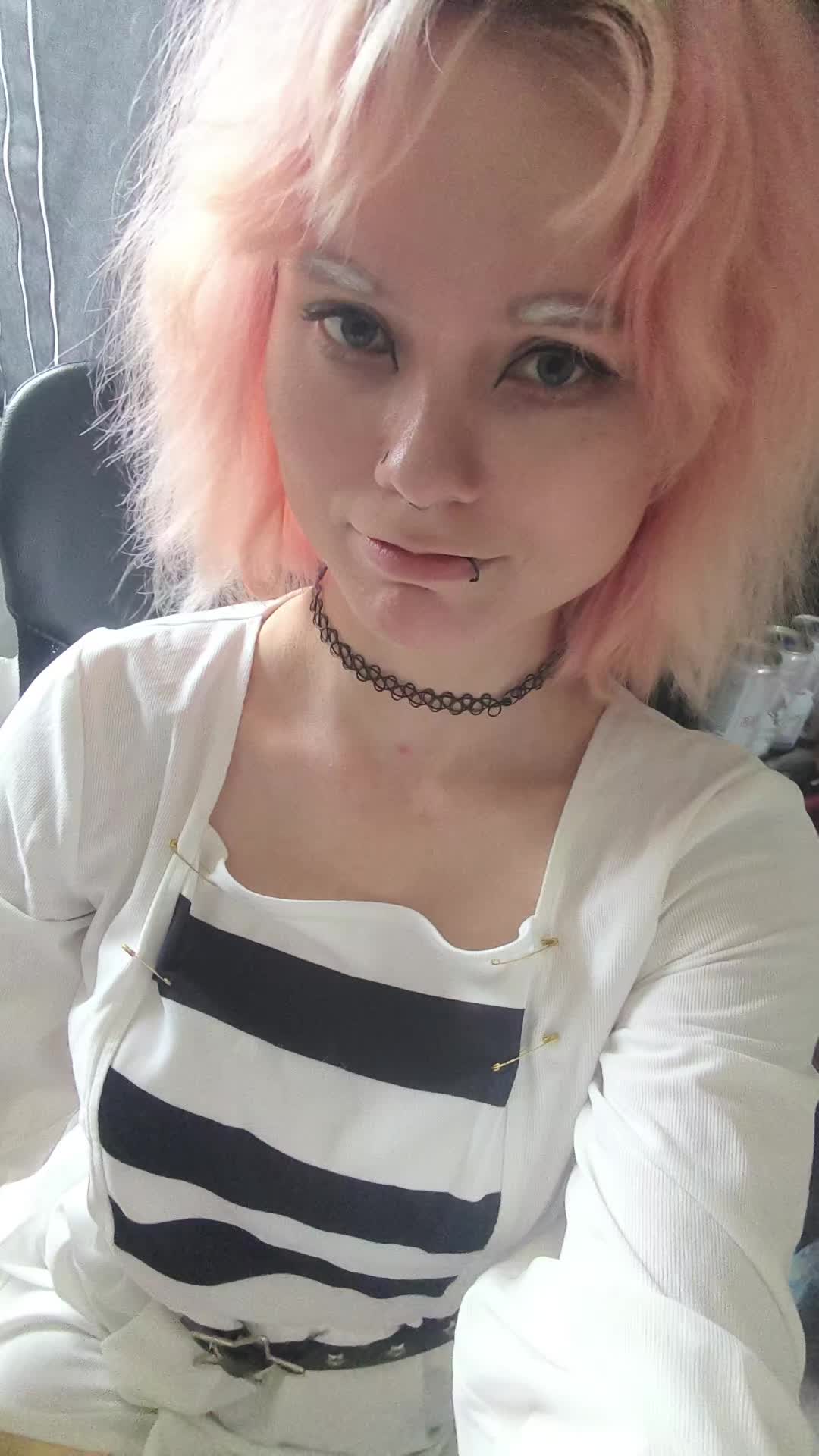 @Yuen_Lini