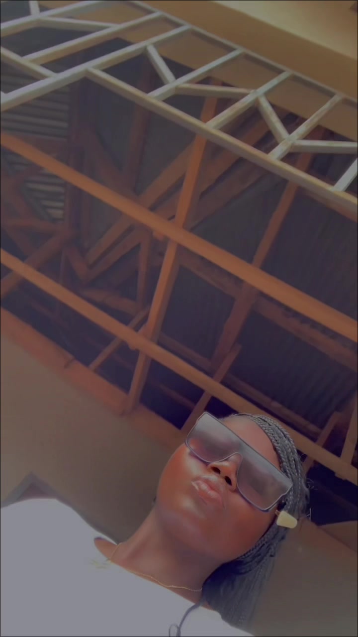 @Dollar 💵 Queen 🫅