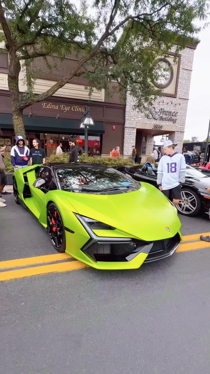@Ferrari