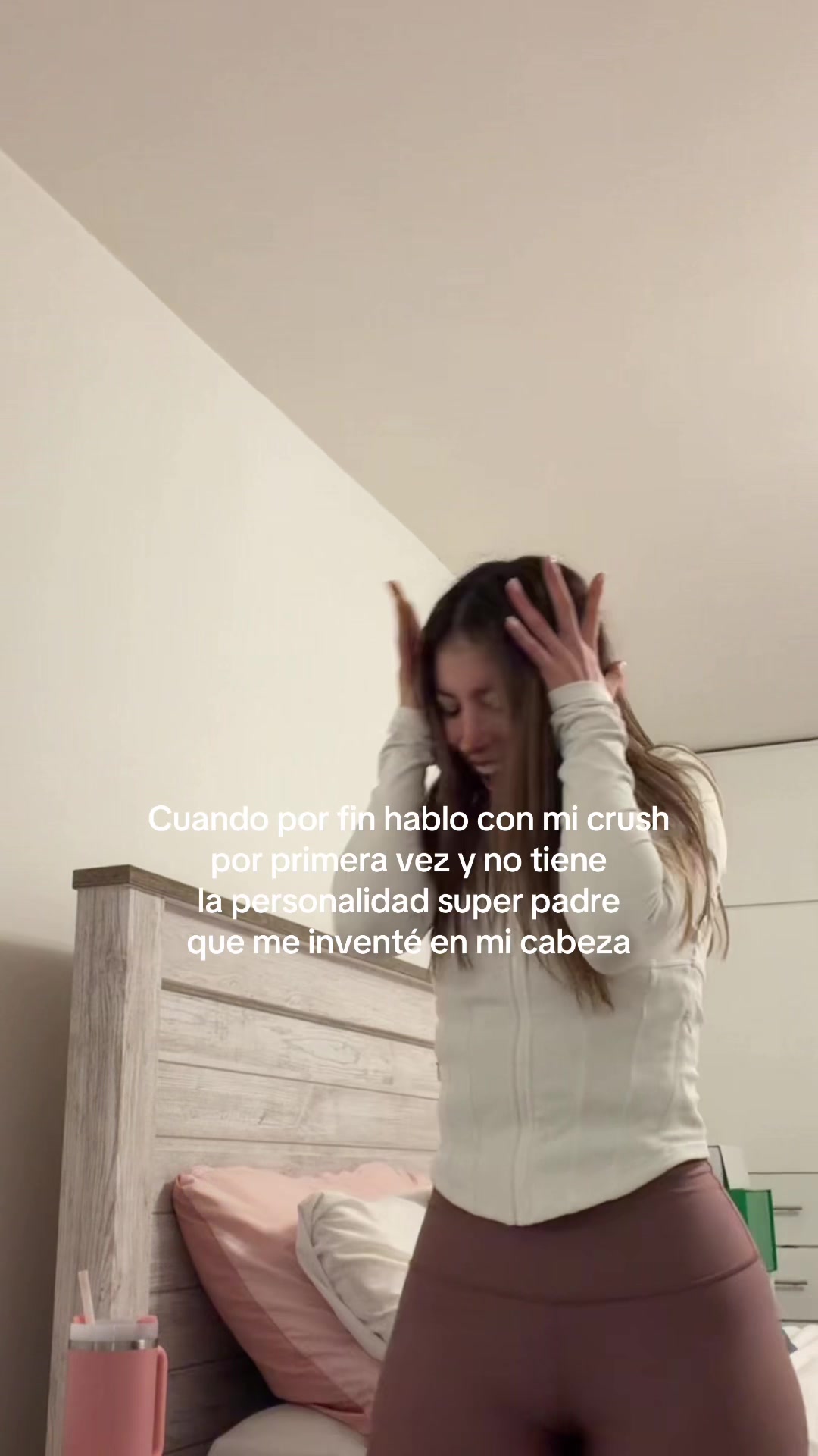 @Danielagallardom