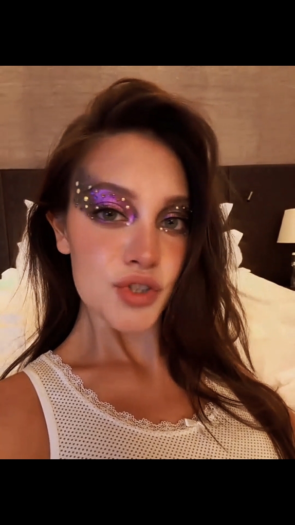 @😎