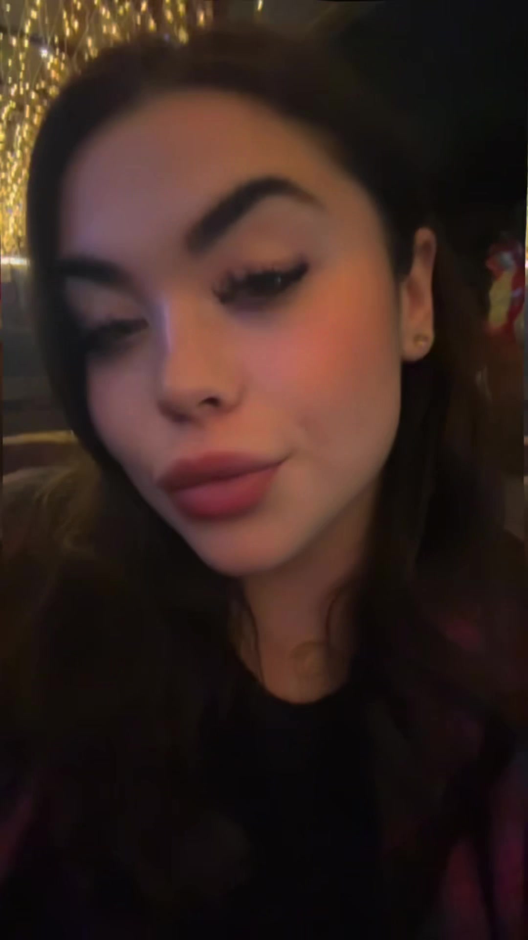 @الكسل هو لعبة الشيطان