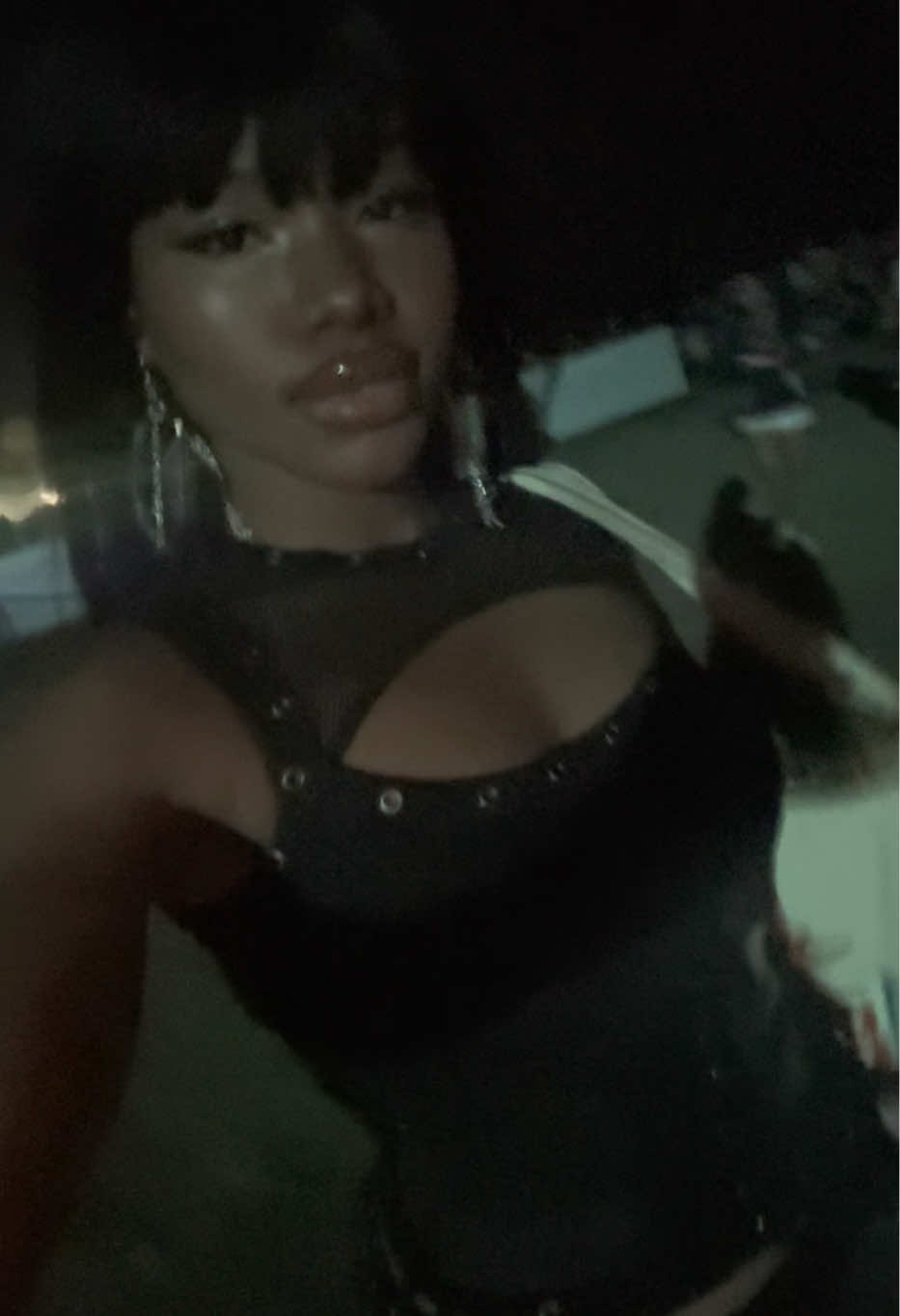 @AMAKA