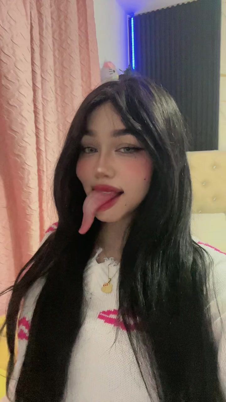 @𝑳𝑬𝑵𝑨𝒀 🐻💫