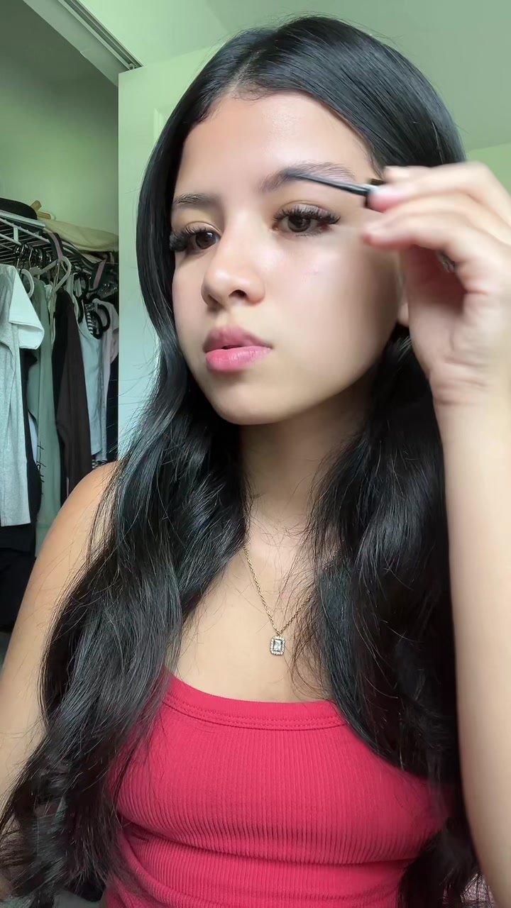 @Valentina