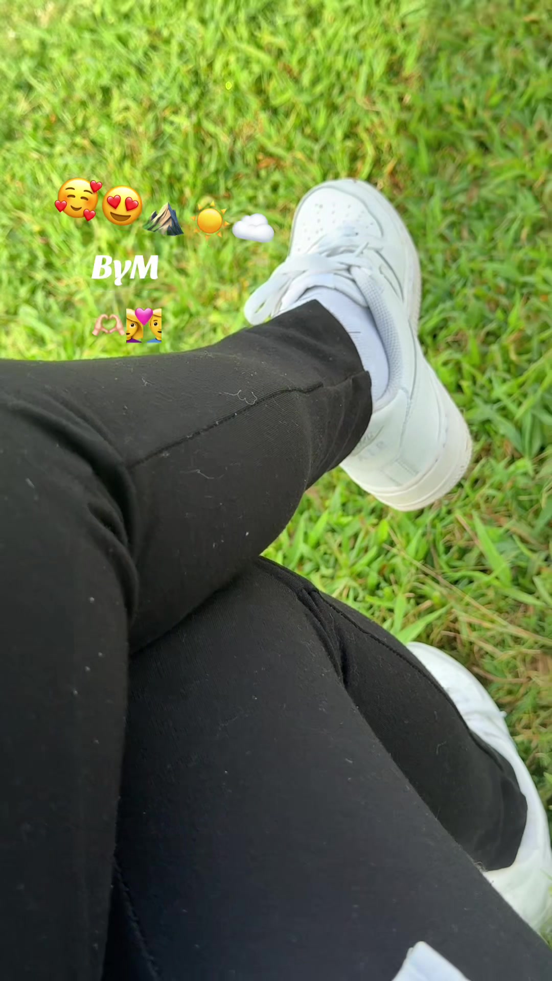 @Brenda 🖤🩶🧡🤎