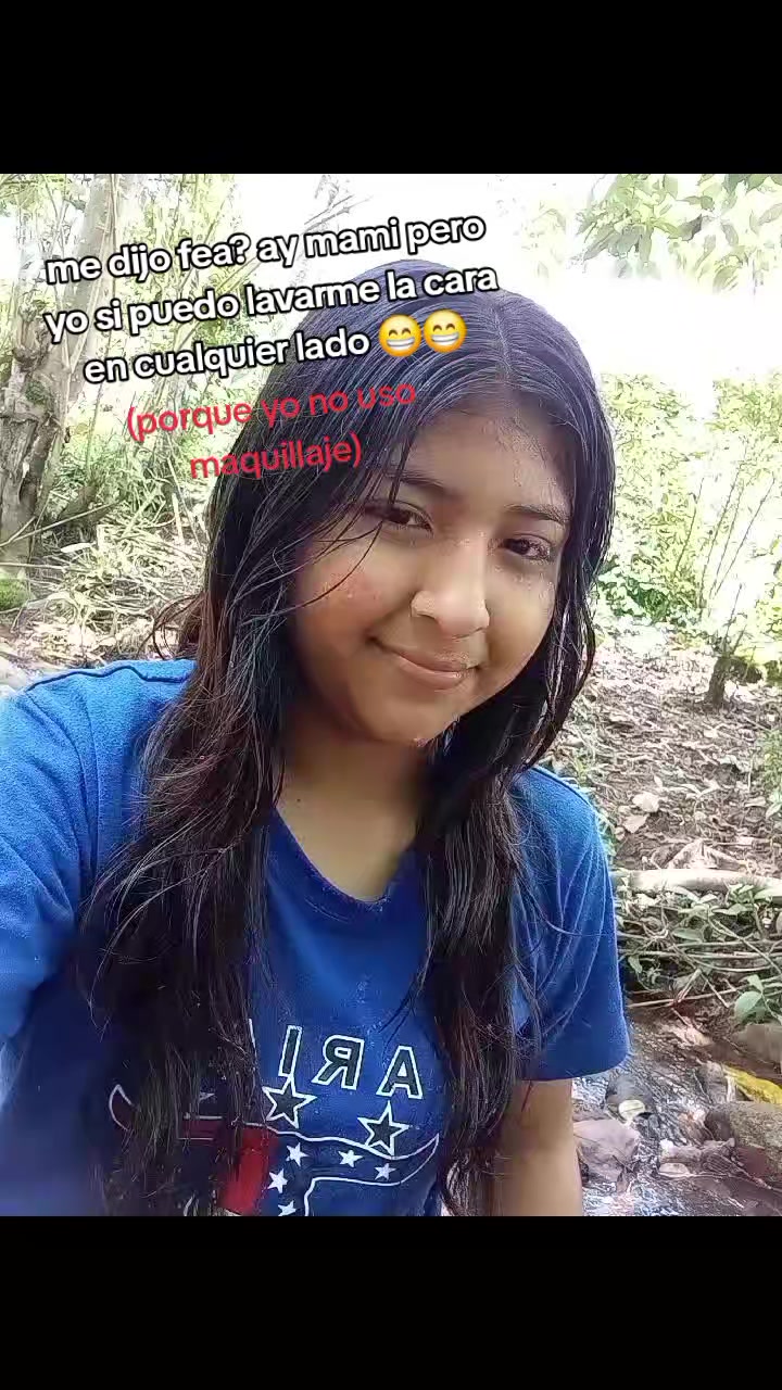 @Soy una triste 😥  solitaria💔