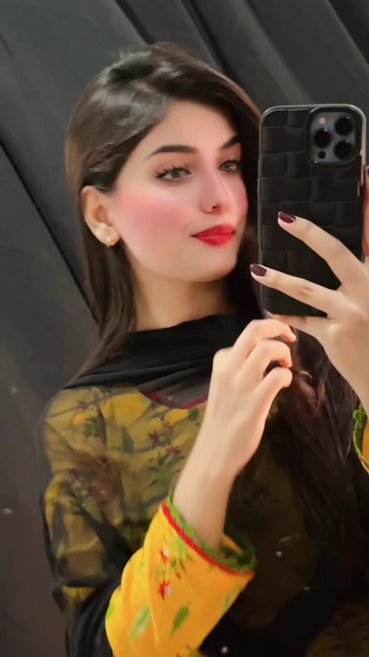 @_noreen_khan_