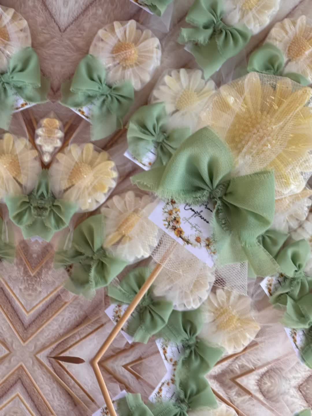 @mellow.candles