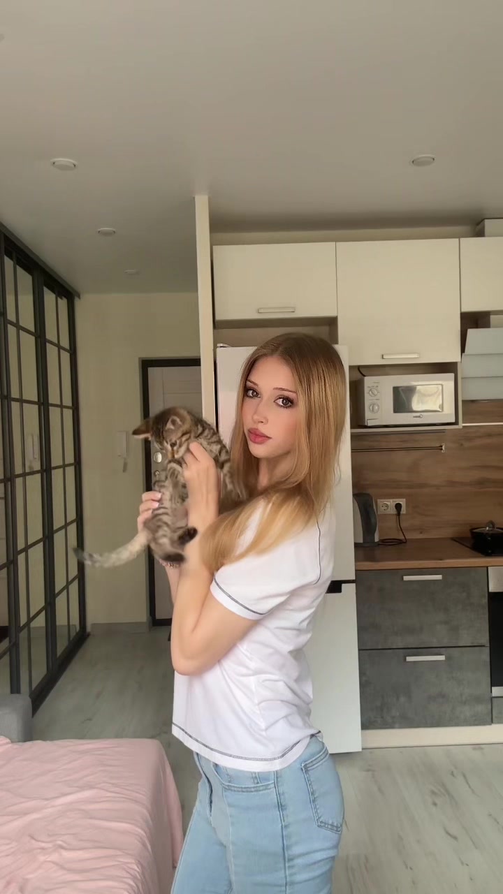 @polyak🍓