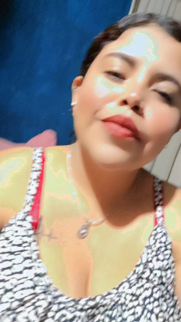 @Lupita 🖤👻