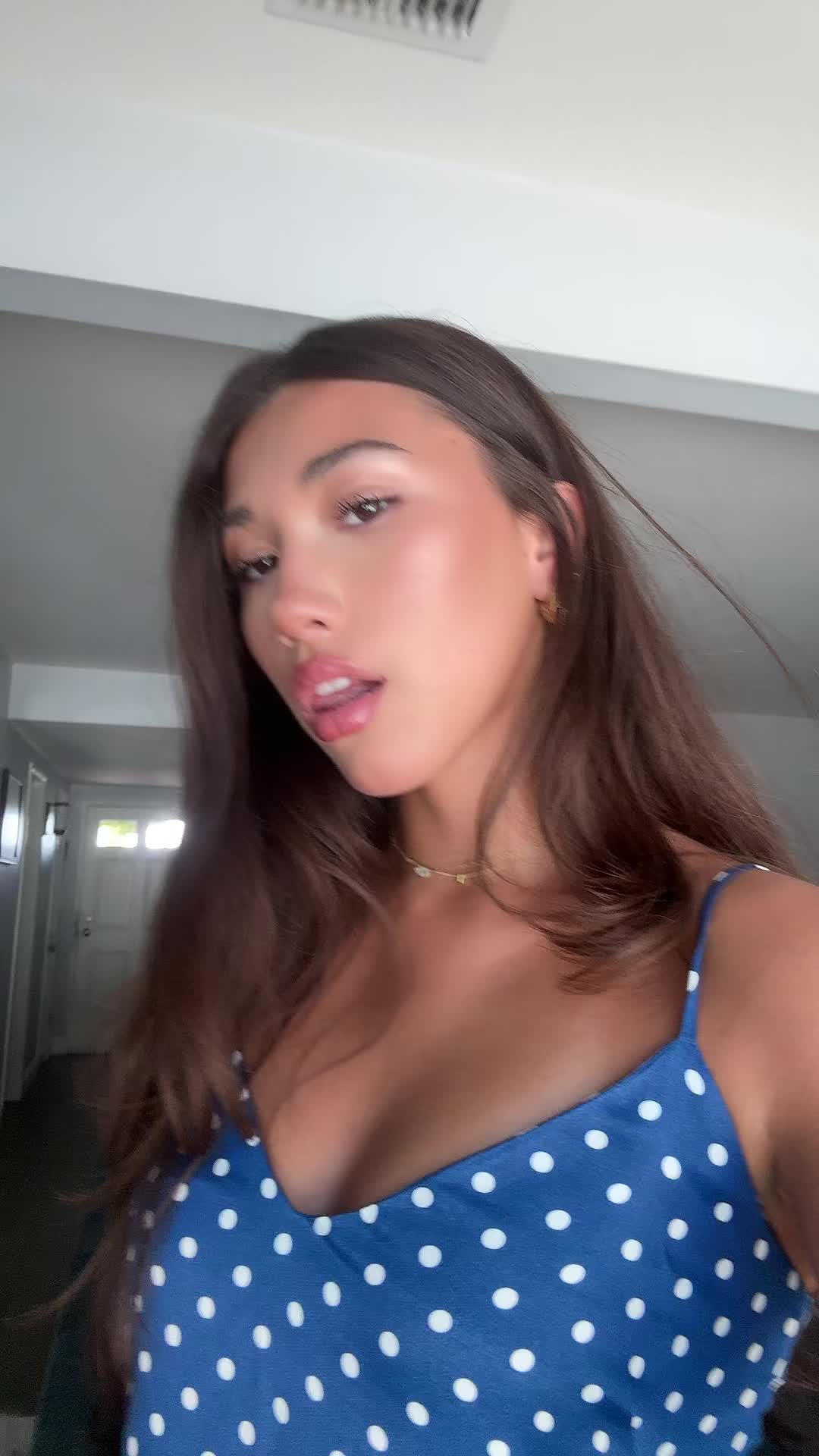 @ella rose