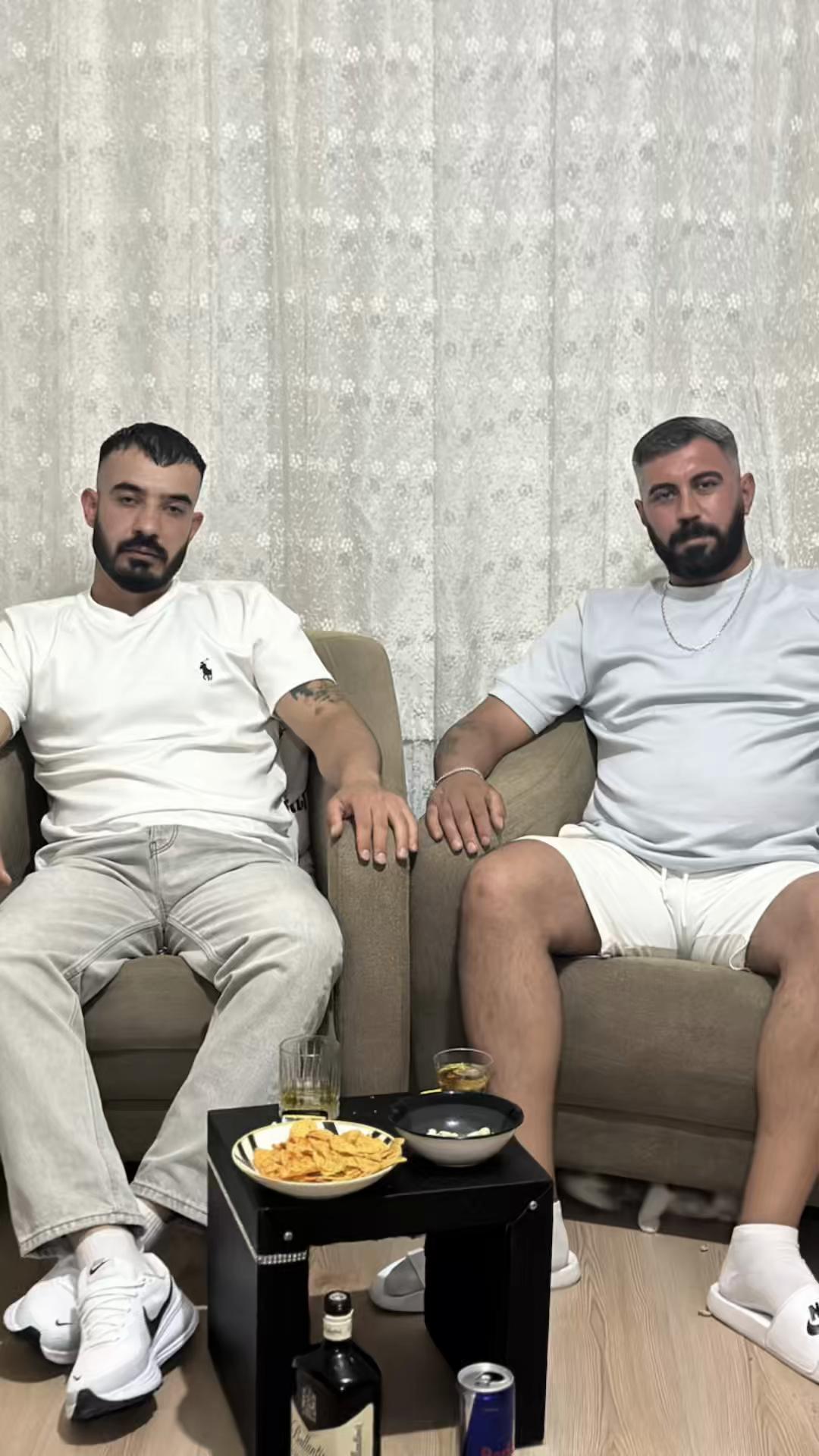 @Ekrem Bayrak21 ✌️