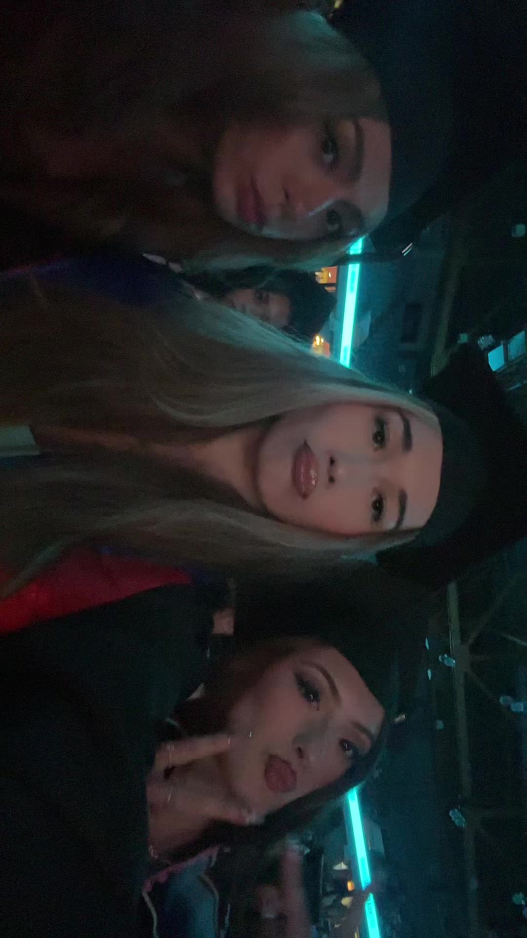 @Summerlove Robles