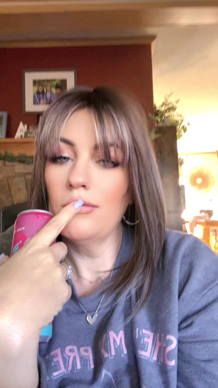 @heartzfromholly