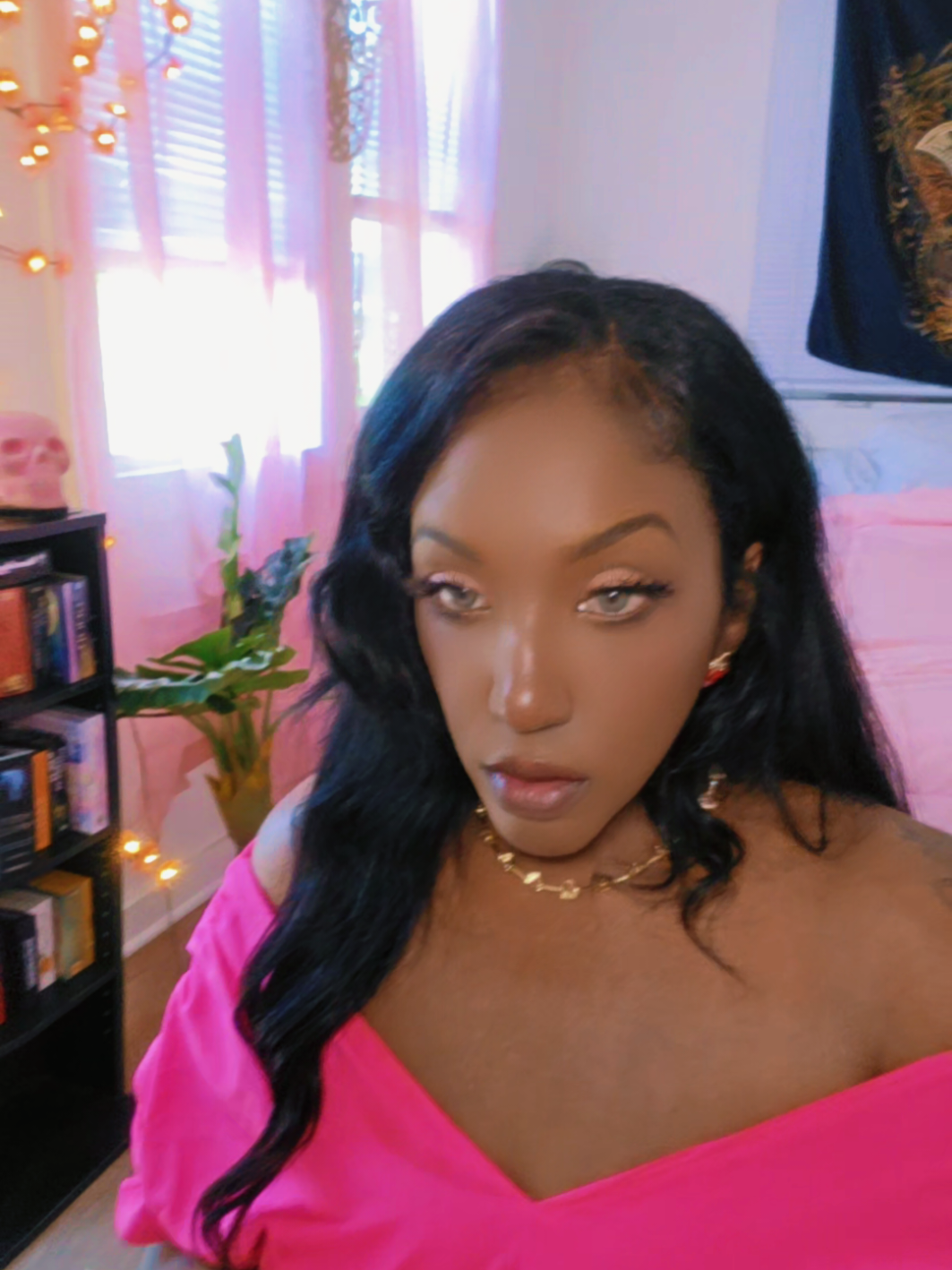 @Divine Fem Fatale