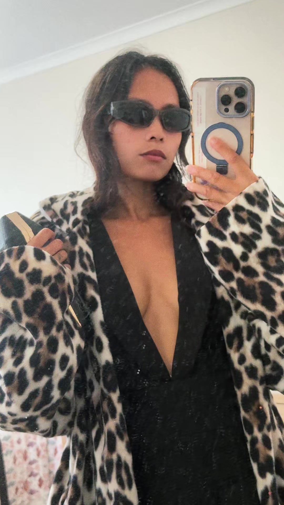 @ESVÀ