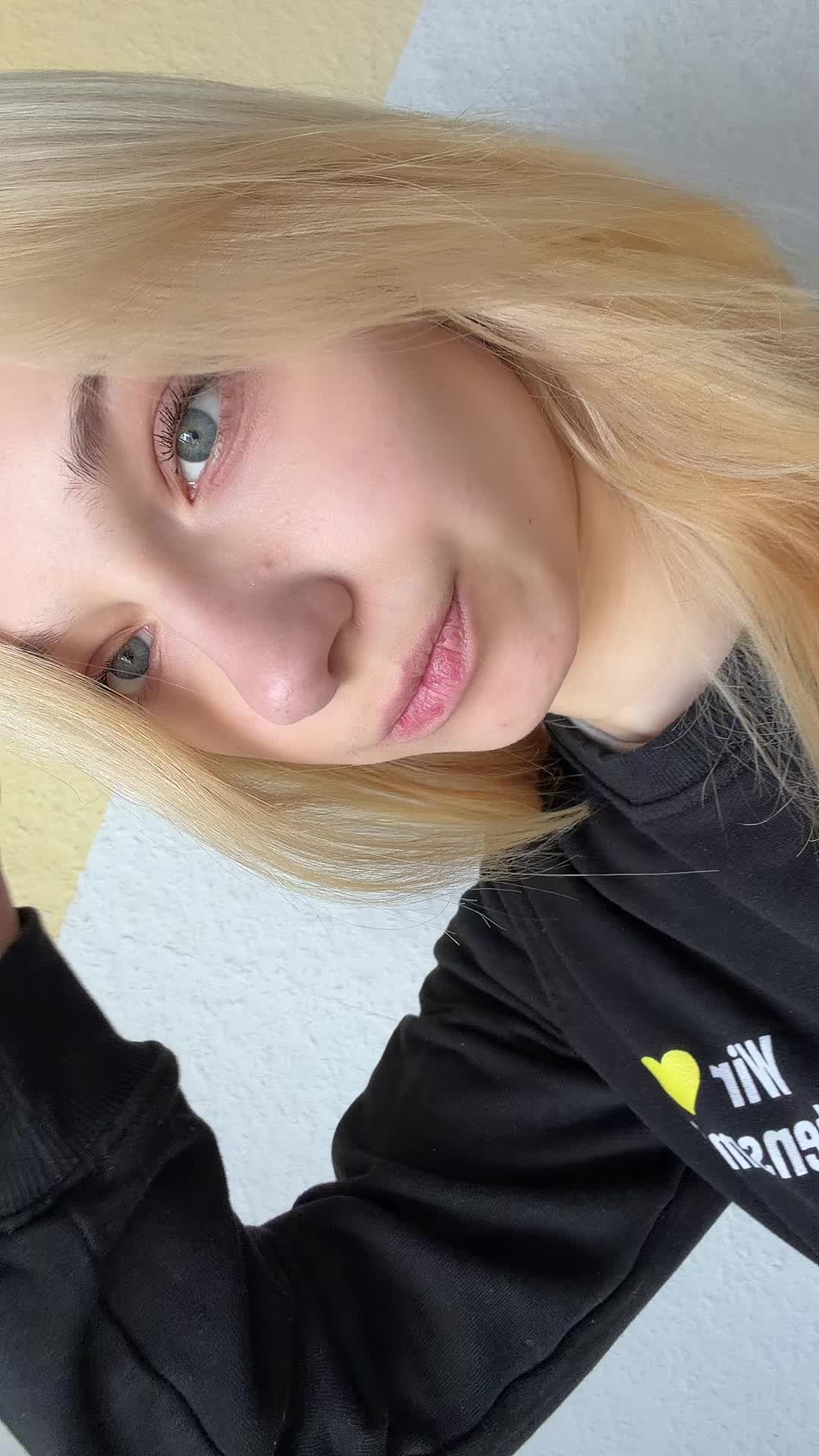 @Lena