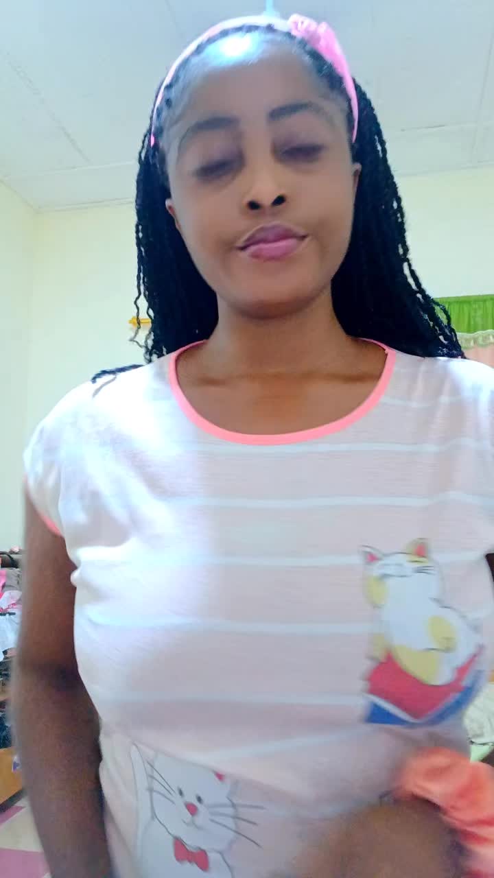 @Ama💙Sly✨️ Gee